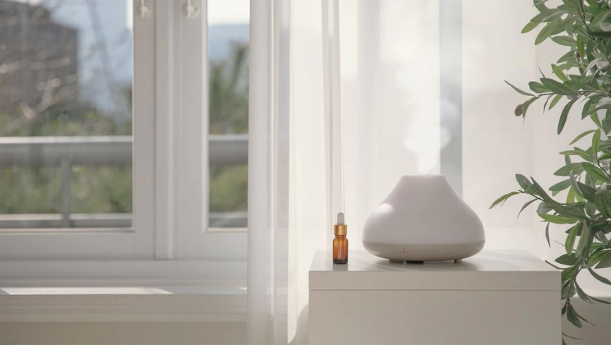 Увлажнитель-ароматизатор воздуха с подсветкой H7, белый фото 11