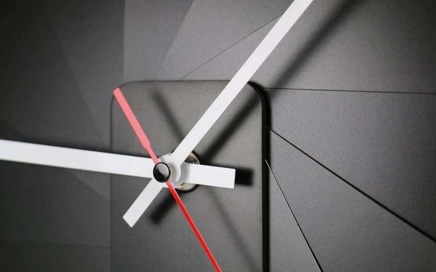 Часы настенные Transformer Clock. Black & Black фото 5