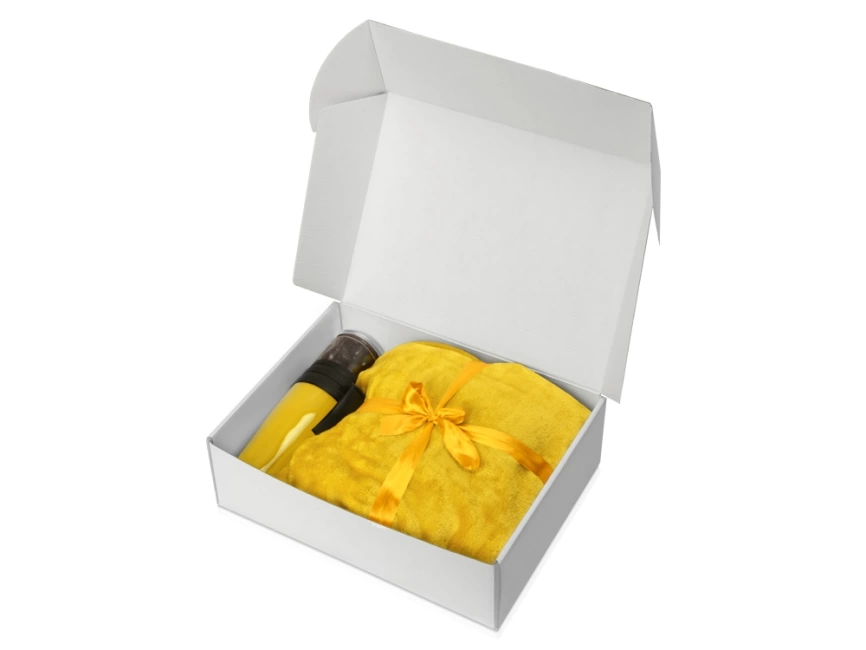 Подарочный набор с пледом, термокружкой и миндалем в шоколадной глазури Tasty hygge, желтый фото 2