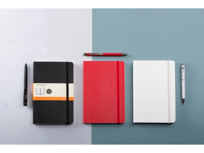 Подарочный набор Moleskine Amelie с блокнотом А5 Soft и ручкой, красный фото 1
