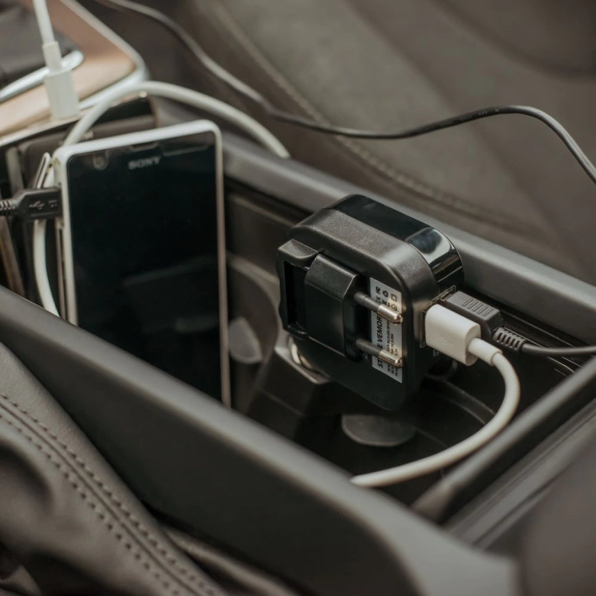 Зарядное устройство Vemork, черное фото 5