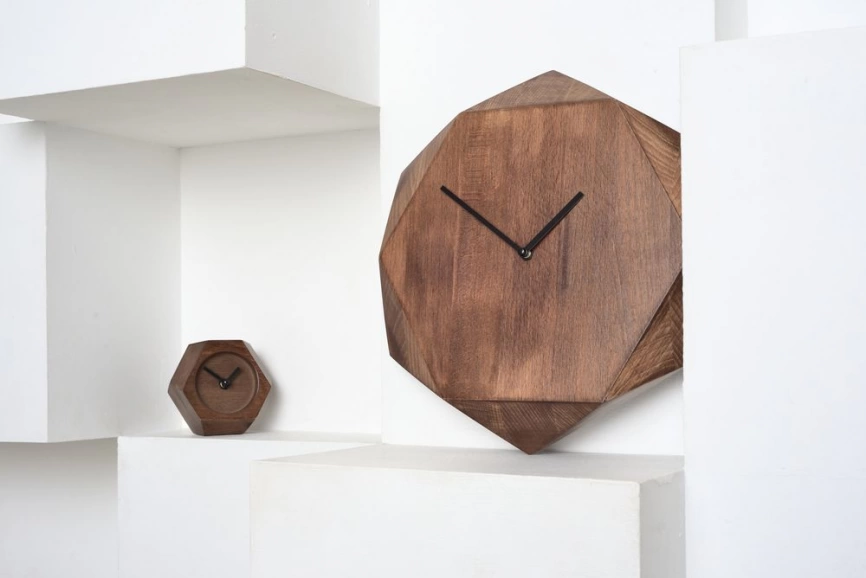 Часы настольные Wood Job фото 9