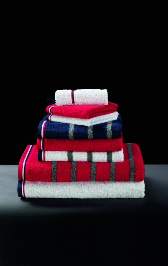Полотенце Athleisure Large, белое фото 7