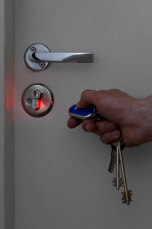 Брелок для поиска ключей Signalet, черный фото 3