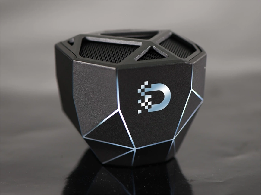 Портативная колонка Geo, мокрый асфальт + белая подсветка фото 12