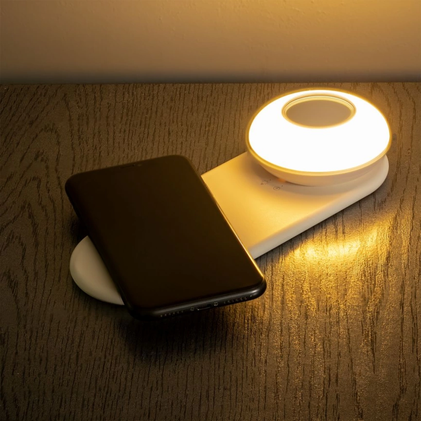 Ночник с функцией беспроводной зарядки moonRay, белый фото 7