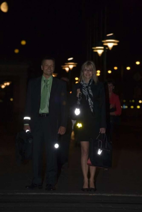 Светоотражатель «Футболка», белый фото 5