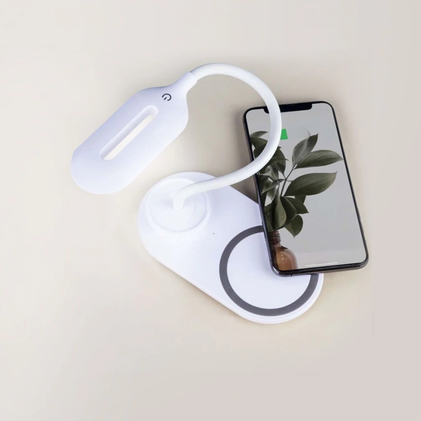 Настольная лампа DUOS c беспроводной зарядкой фото 5